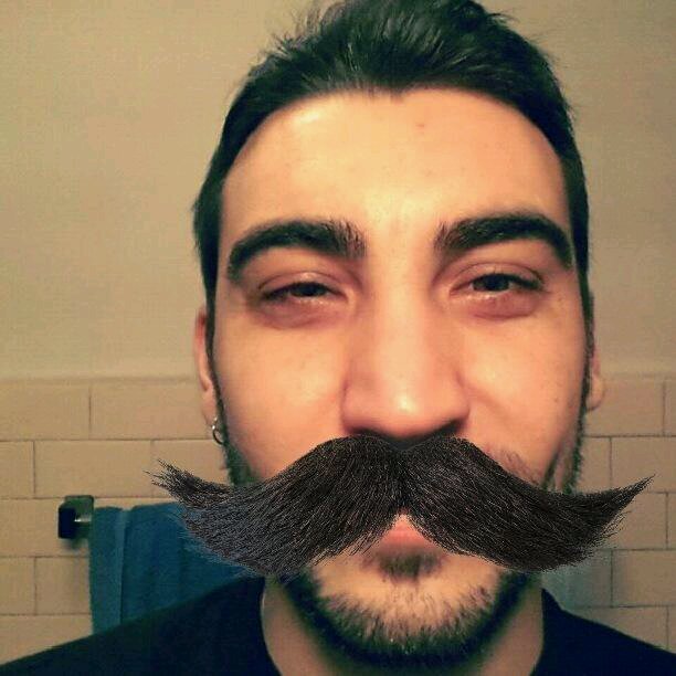 Vesto sempre uguale, non sono mai cresciuto