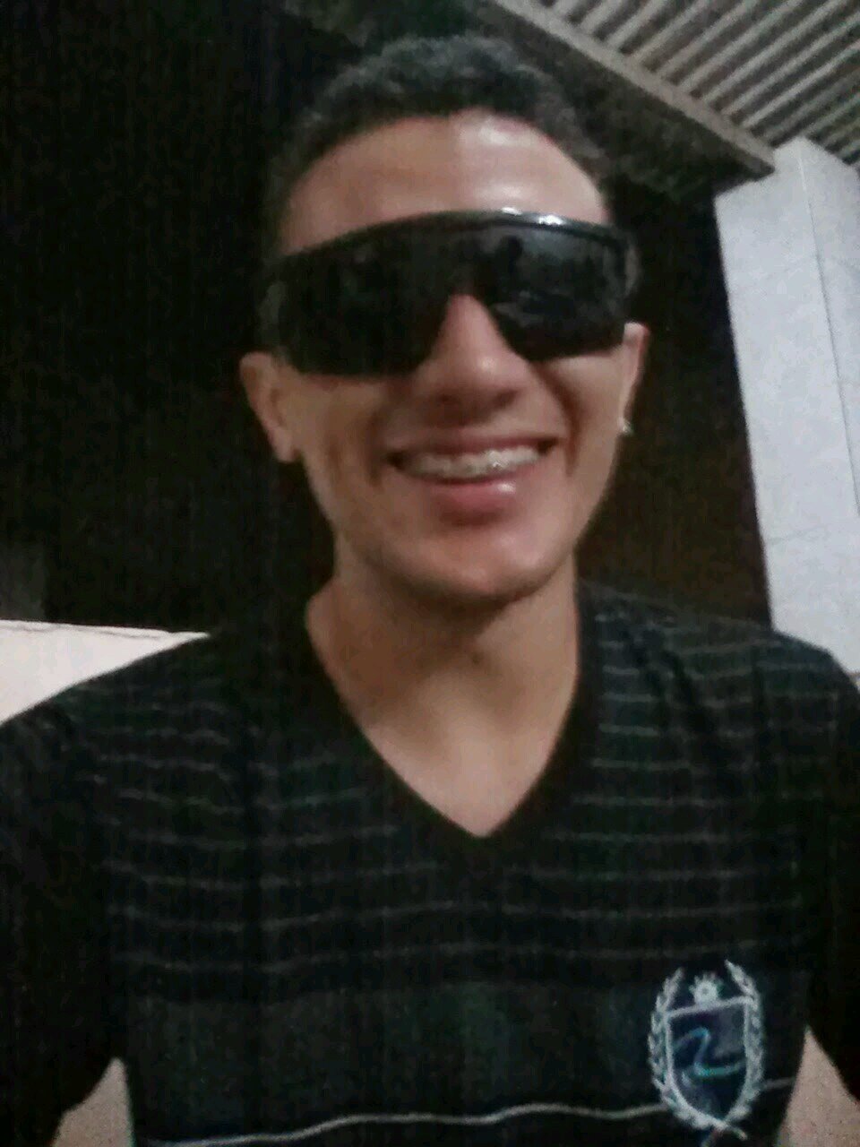 20 anos, Estudante de Engenharia.