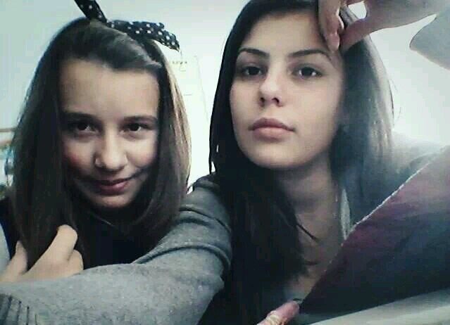 Aloha people!I'm Zoriie and I'm from Bulgaria(very beautiful country).I Love ONE DIRECTION.I'm a DIRECTIONER FOREVER!!!♥♥♥