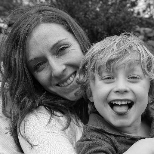 kristinveader's profile picture. 