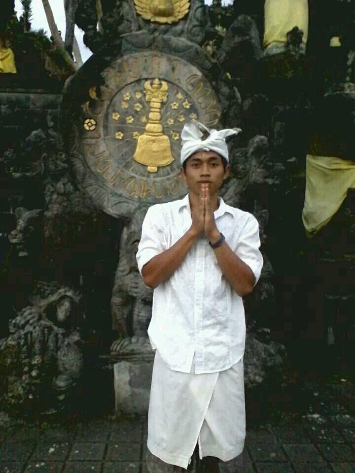 ketut676's profile picture. 