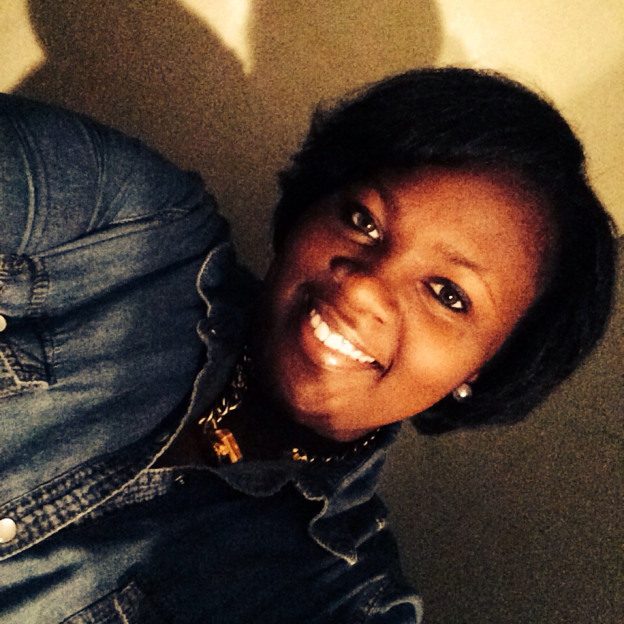 _Tweetestgirl's profile picture. #teammom♥ | #teamGOD † | #Blessed&&Favored | && Cant forget im #WINNING ☺ Forget the rest ☺☺Follow Me ☺☺