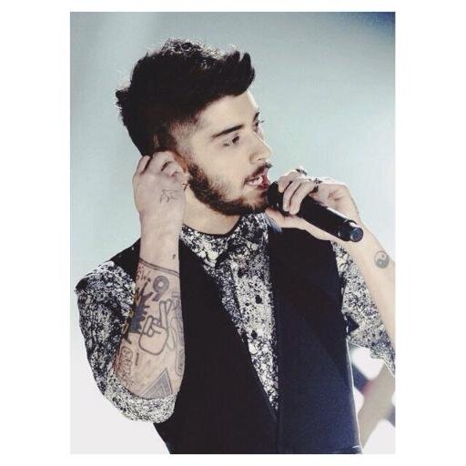 Hey this is a saved account! Please dont follow, follow @OneNiallerHoran instead? Thanks!