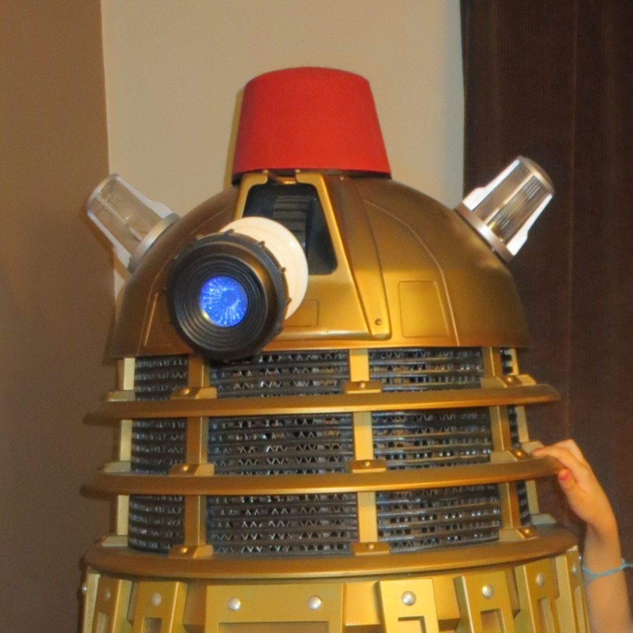 poskinsgeek's profile picture. Waging a constant war against cucumbers and the imminent Alien invasion that they will facilitate.