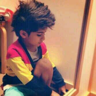 : ما تعرفني؟ لا تتكلم بلساني يا زقّ .    http://t.co/6AytMwYtjT