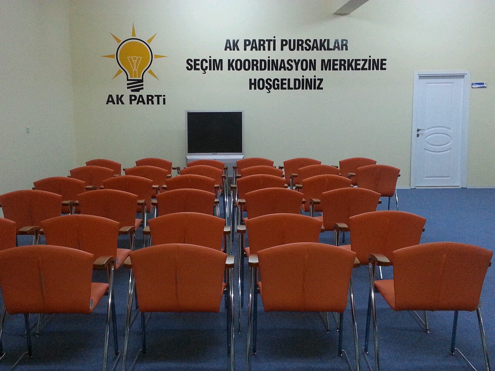 Ak Parti PursAKlar İlçe Gençlik Kolları Başkanlığı  SKM Resmi Twitter Hesabı