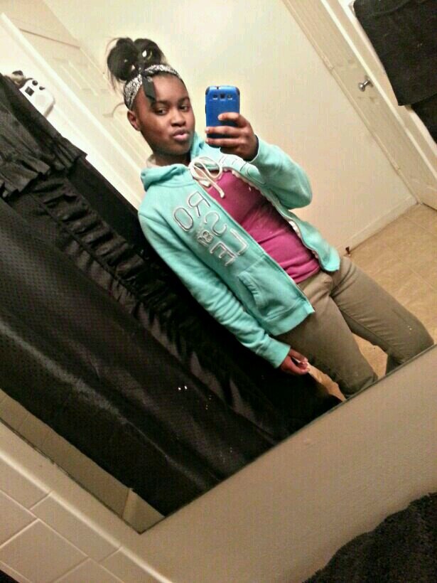 I Have No Bio Kik Me @Freemhydaddy