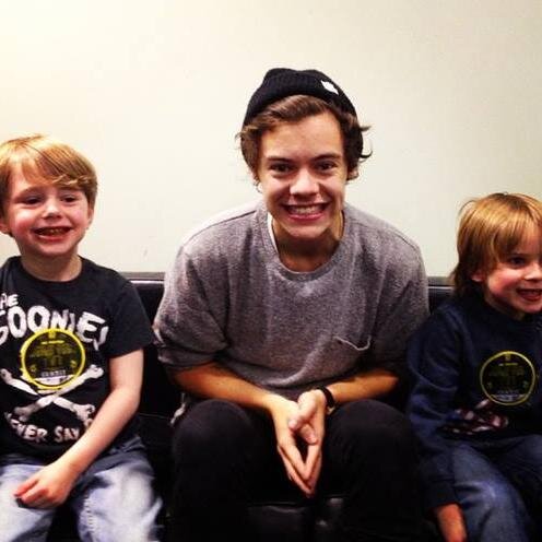 ZaynOurSunshine's profile picture. Just can't let THEM go