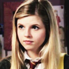 « Ana Mulvoy - Ten is my idol forever and always »