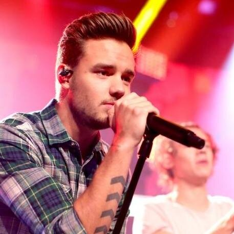 Hejka :D To moje drugie konto (@Liam_Hero_Payne ) :D Chcesz, daj follow , zawsze follow back :D
