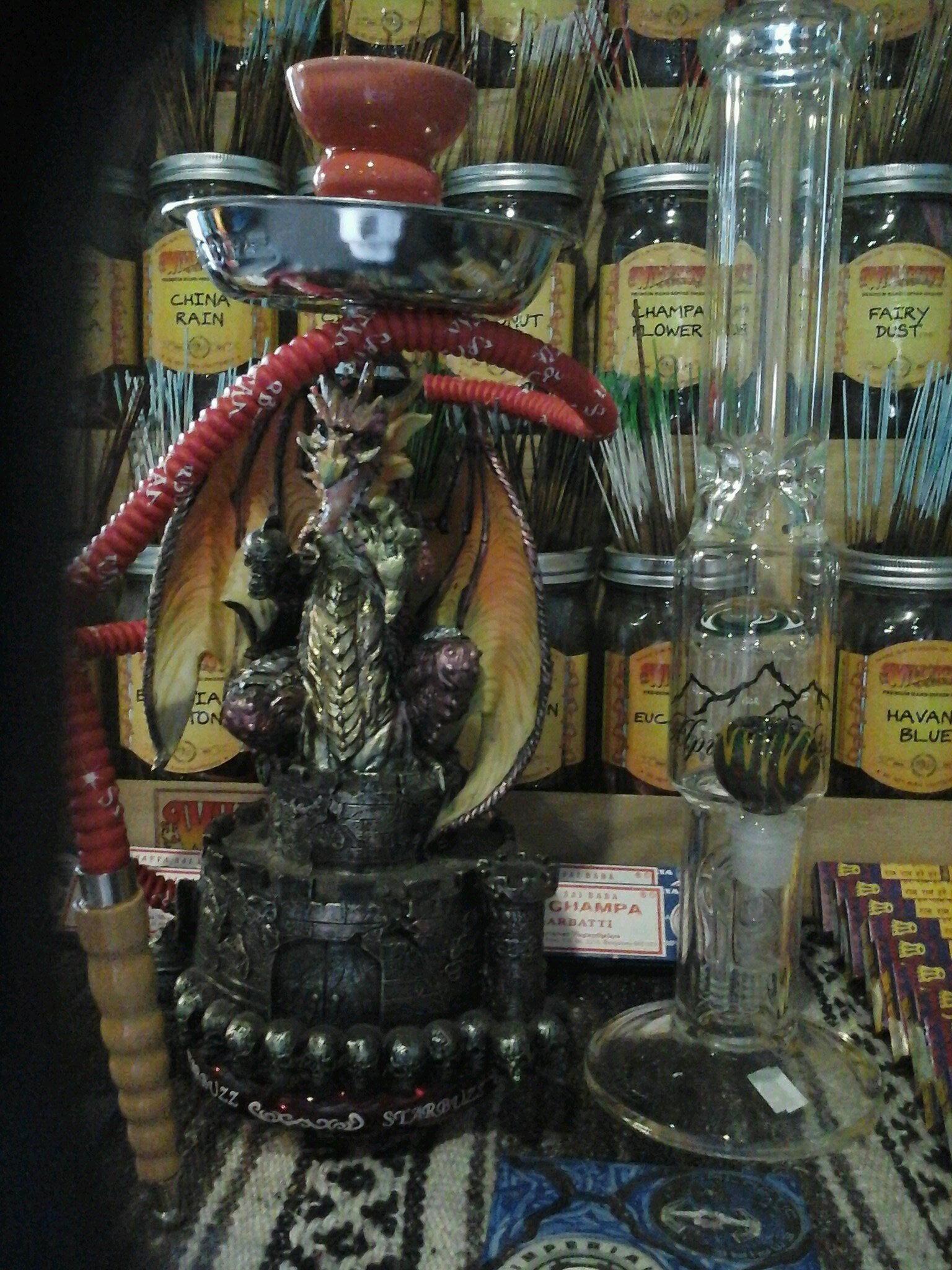 TwilightLKWD's profile picture. Specialty glass shop that has unique glass and accessories for your smoking pleasure