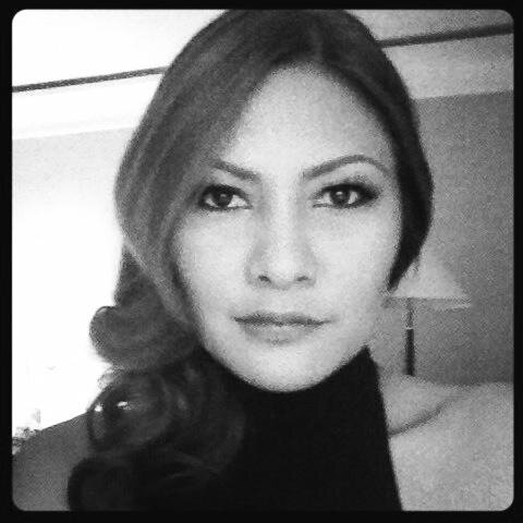 Professional Raketera, Make Up Artist, Writer, Autism Advocate. Best of all, Proud Mom of 3.