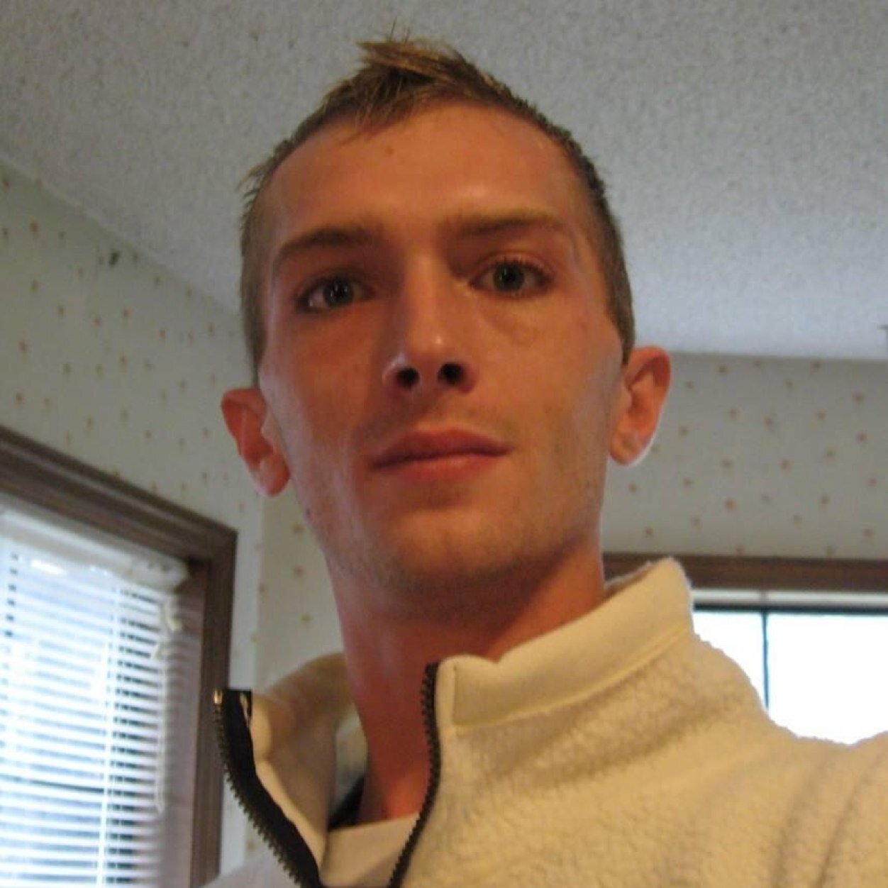 Im 24. Just looking to meet new friends.