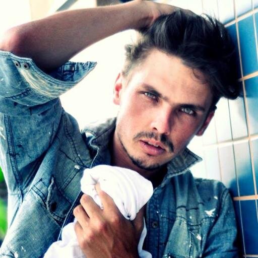 Bem vindos a página oficial de Danilo Zimerman em Twitter.Danilo Zimerman modelo na Oca Models