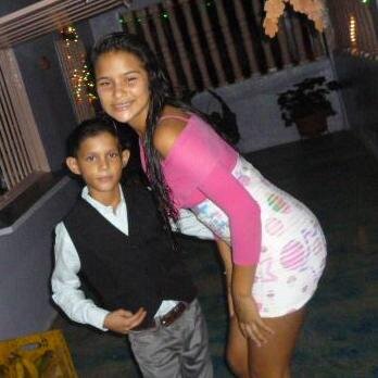 te creess priinciipe azul cuandoo nii ah pitufo llegass !!! *-*