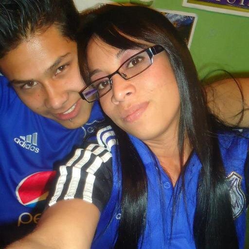 Administradora de empresas,amante a Millonarios, adoro  ir al estadio !!
