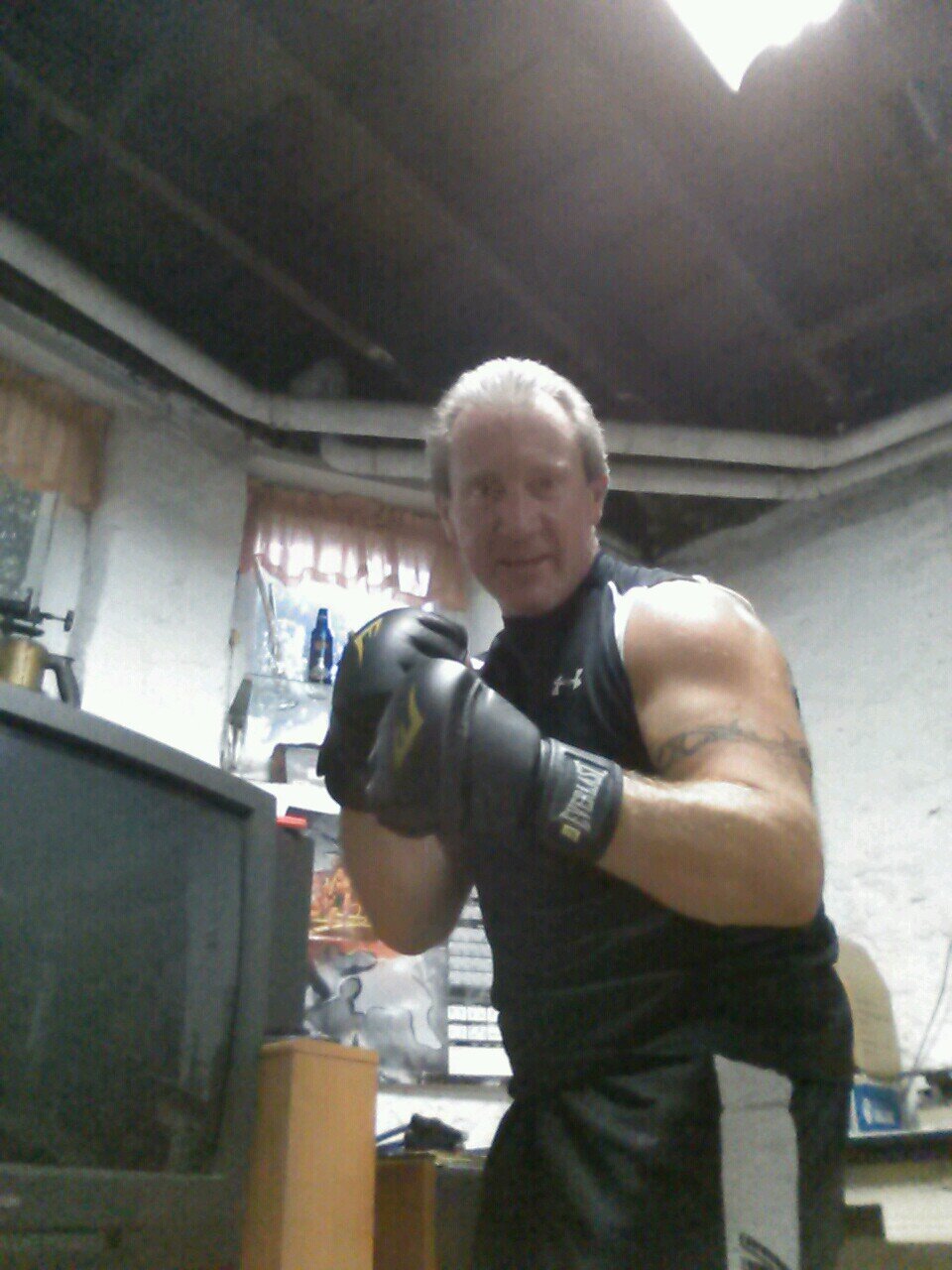 Kinsbrew's profile picture. Chicago way working as an Operating Engineer! Living the healthy life,Diet and Fitness Fanatic! Insanity and training Fighter Style thats the way I roll!