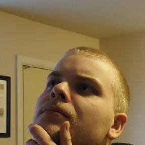 Gamer with no fear of challenge.
Competitive streamer and League of Legends enthusiast. http://t.co/fCH0JexGyW