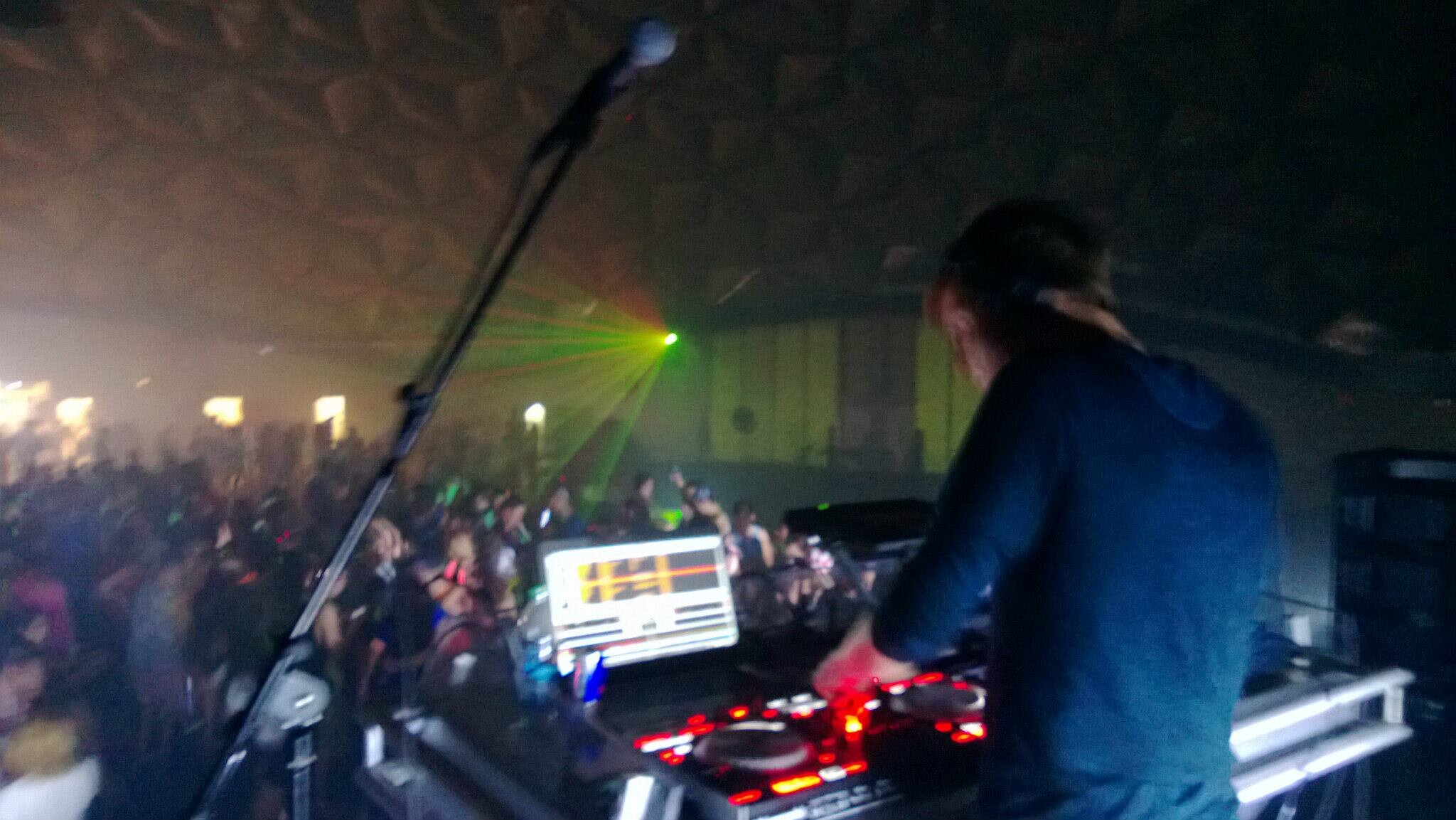 JohnShinyPants's profile picture. DJ/Producer from the Detroit area.