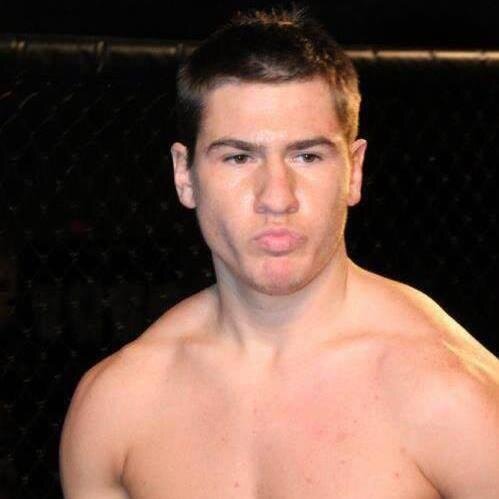 24, mma fighter/kickboxer, Chasing a dream. Michigan Top Team