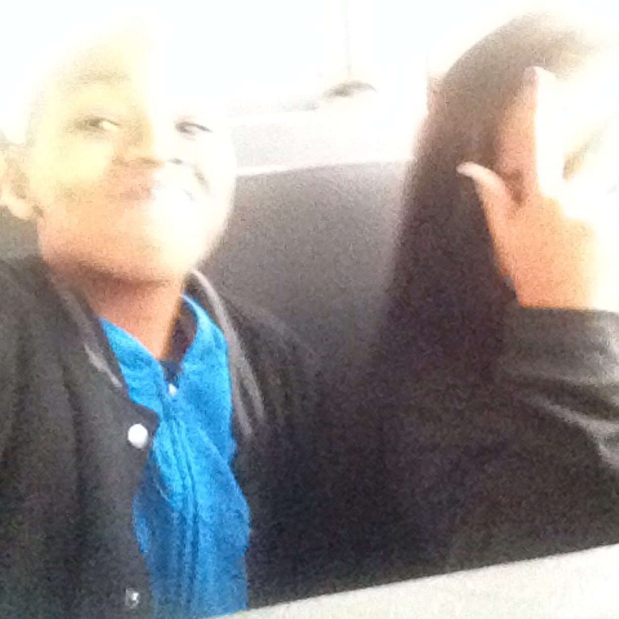 Follow me follow u back I ALWAYS LEAV YO GIRL FELLING SOME TYPE AWAY WAY........ Follow me on IG Dasyn36