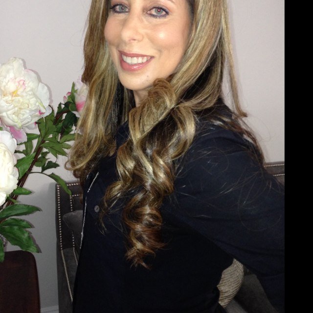 stettin_dana's profile picture. 