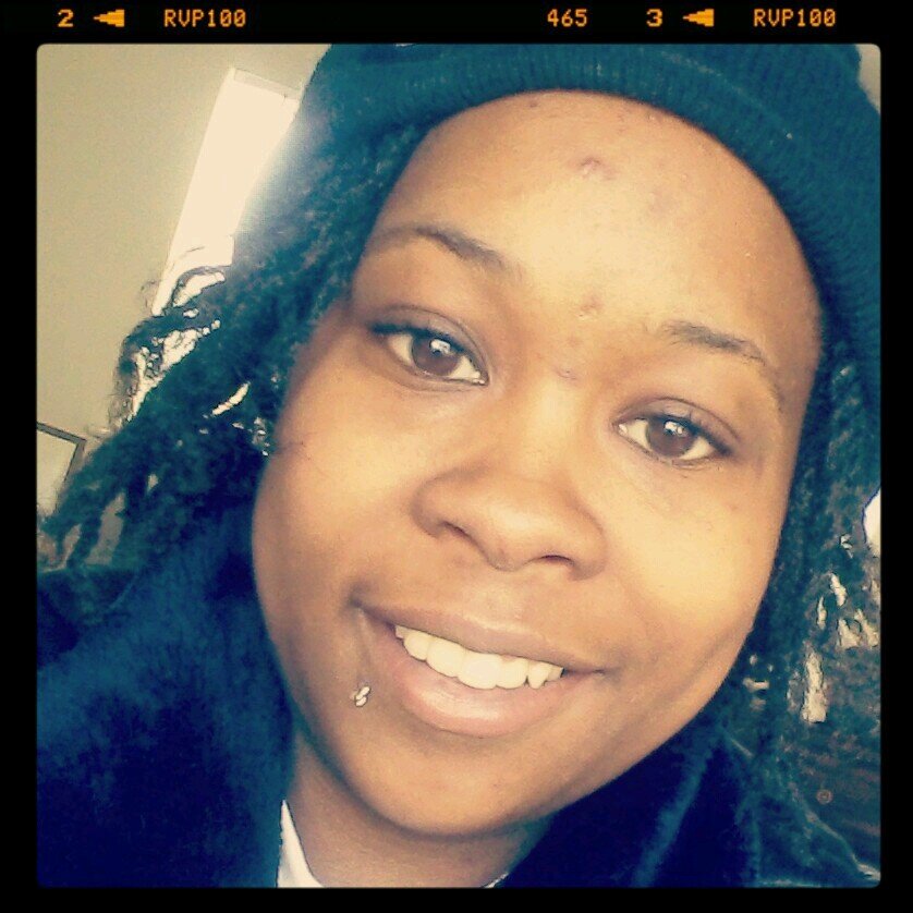 music is ma theraphy ! who ill love forever ? #vanity #teamstud (me)♀+(bae)♀=LOVE ♥ #happiness #blessed #livedndlearned #qemini