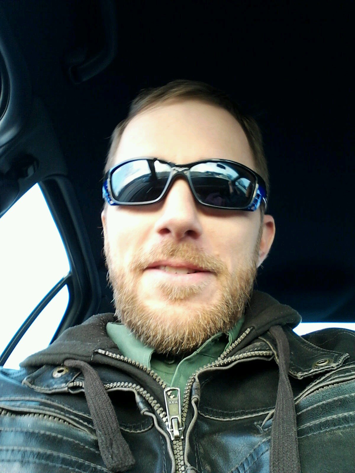 Believer, @cloverhillag, happily married to my best friend, SQL DBA, C#, tweets are my own, following != agreeing