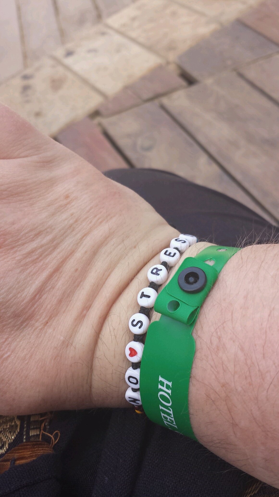 linz62's profile picture. have a fantastic family and group of friends, love my job as care manager for a great company