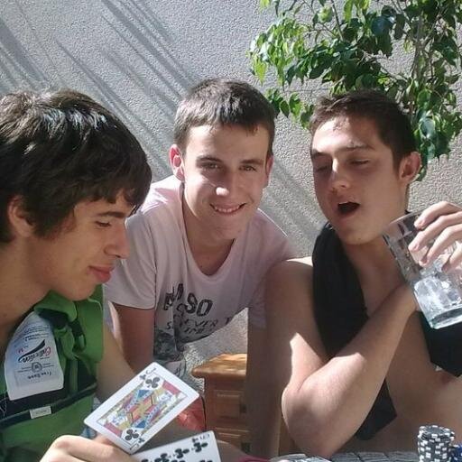 alfrebercianos's profile picture. amante al futbol o lo q es lo mismo amante de FCB, a vivir la vida de la mejor manera disfrutar de los peqeños momento que son los mejores