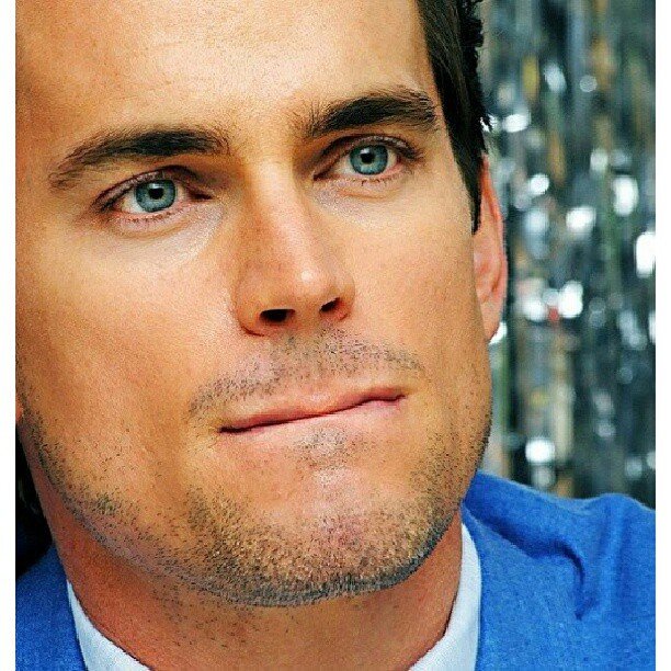 27. Dueño de Grey Interprises Holding S.A. Obseso del sexo. Sabes mi nombre pero no mi historia. Un hombre con 50 sombras.