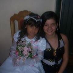 YinethChacon's profile picture. me gusta leer ,cantar y bailar y por supuesto estudiar