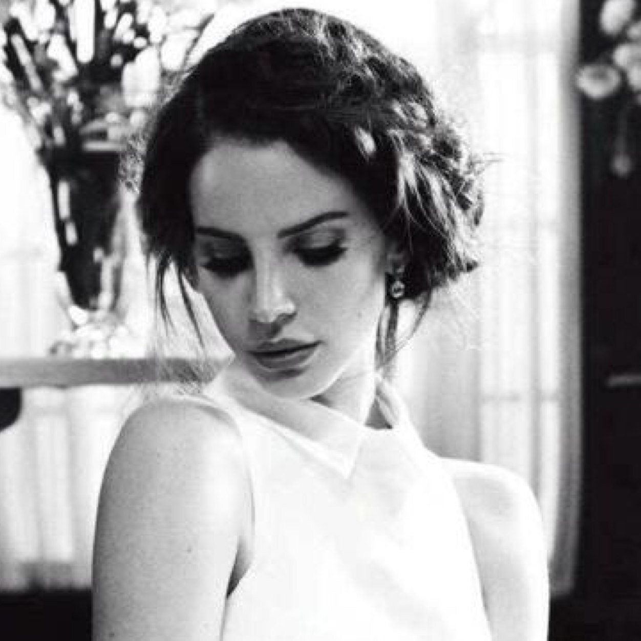 Adelaide-Verity Boleyn. Known for my temper, beauty, impatience and wit. Don't let my ettiquette fool you. Lawyer at work. (Fictional rp acct) #ModernTudorRP