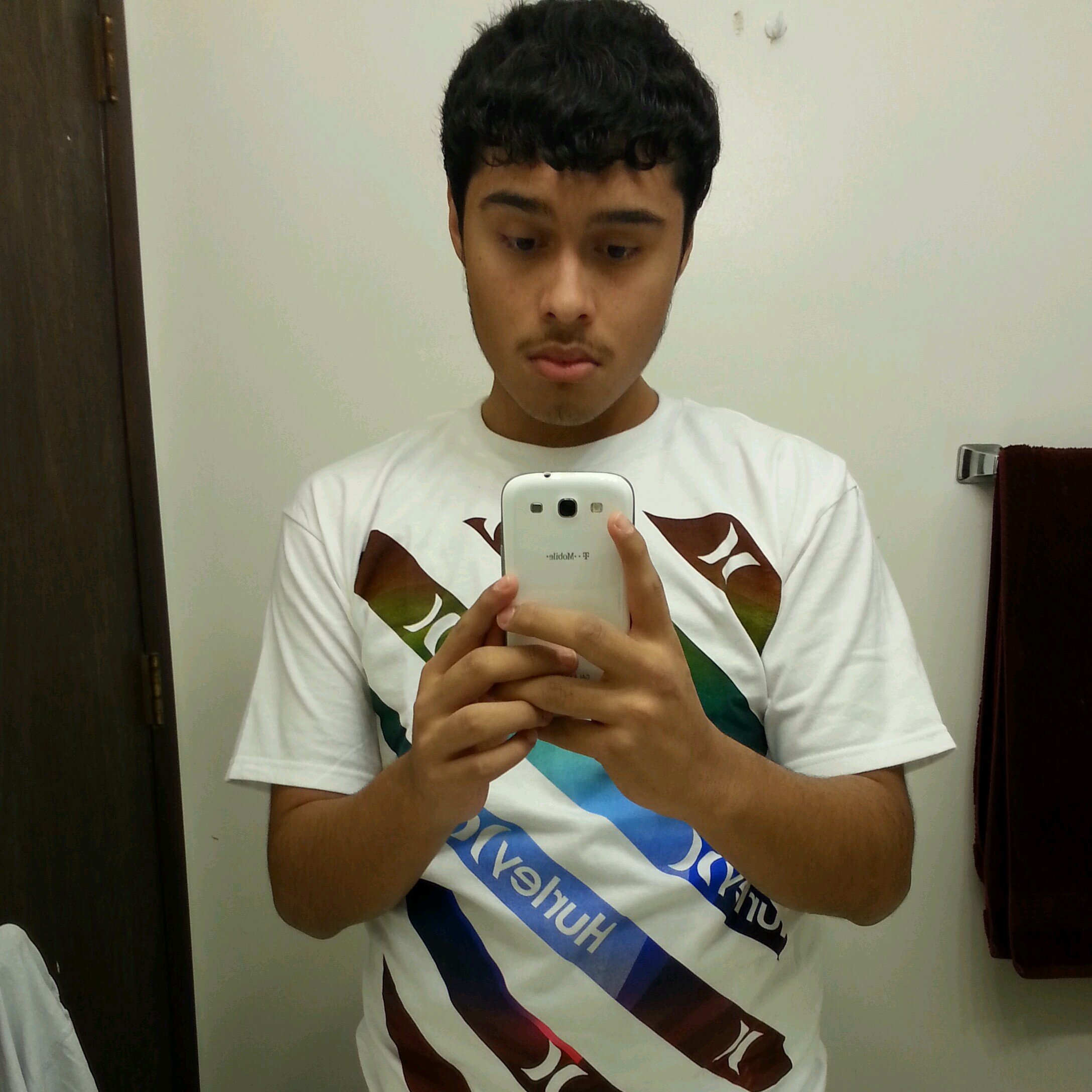 Carlos Leguizamo | 16 | Junior at WHS | Athlete | #BillsMafia | Mac Miller | IG: sabesquechino | Follow me!