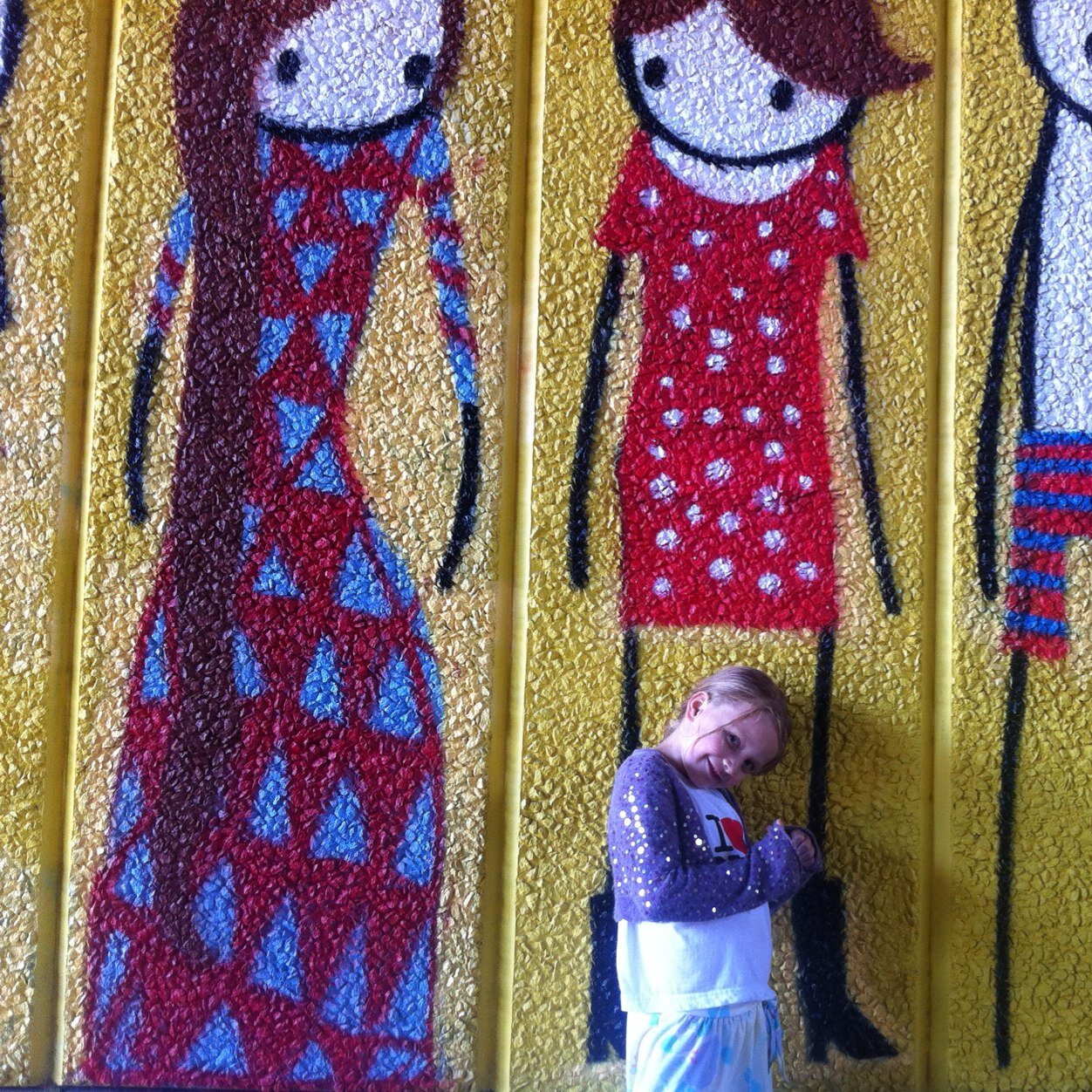 Swim Mum, Scot 🏴󠁧󠁢󠁳󠁣󠁴󠁿 & Wardrobe at The National Theatre London  🙅‍♀️  🎩