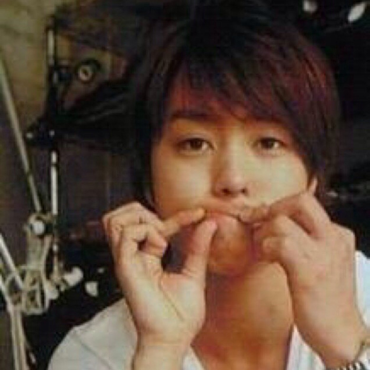 RM1999915's profile picture. 神奈川/赤よりall担/FC会員/5×10参戦/アラフェス12'13'参戦/LOVE祭り東京ドームオーラス参戦/嵐さんアンチ•音漏れ撲滅会 No.25/ファン歴6年目/無言フォローOK