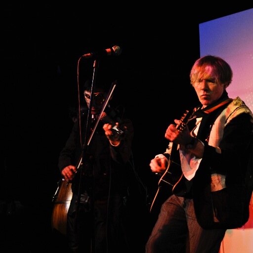 Composer and lyricist. Music for film, theatre, media, songs for music-theatre     showreel:  http://t.co/3qJ4SHqMml