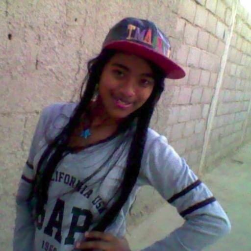 lanenitaroberti's profile picture. modelo en sambil paraguana *----* me encanta el chocolate , y me facina el color verde .... sigueme y te sigo *----*