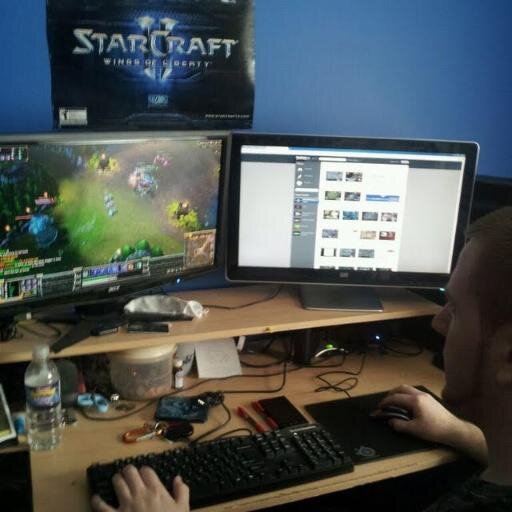 League of Legends Platinum Player. Dawngate, WoW, other games. PC gamer.
