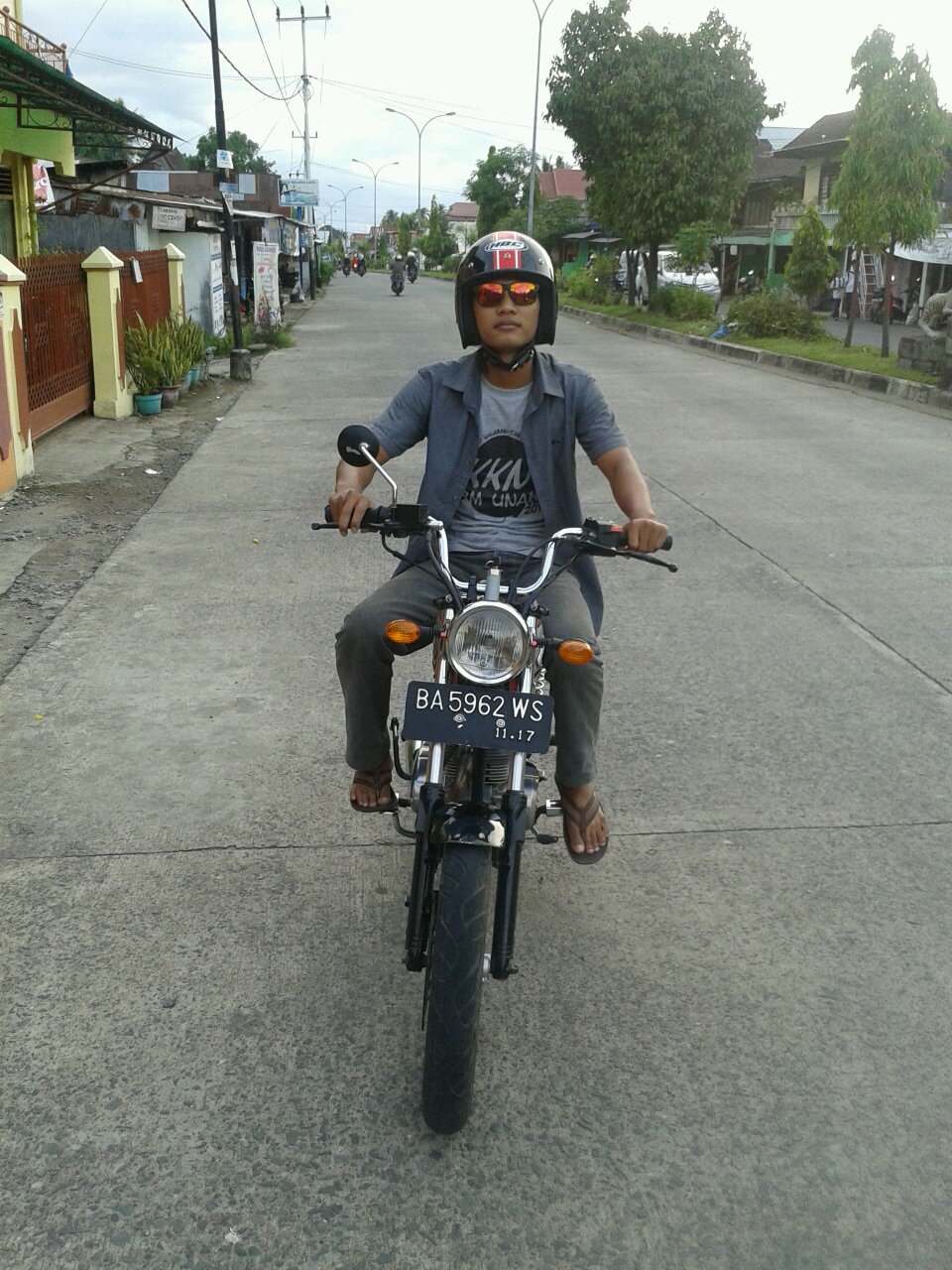 rizkisurfer's profile picture. ♡@ebongdebong♡ Universitas Andalas Angkatan 2010-political science