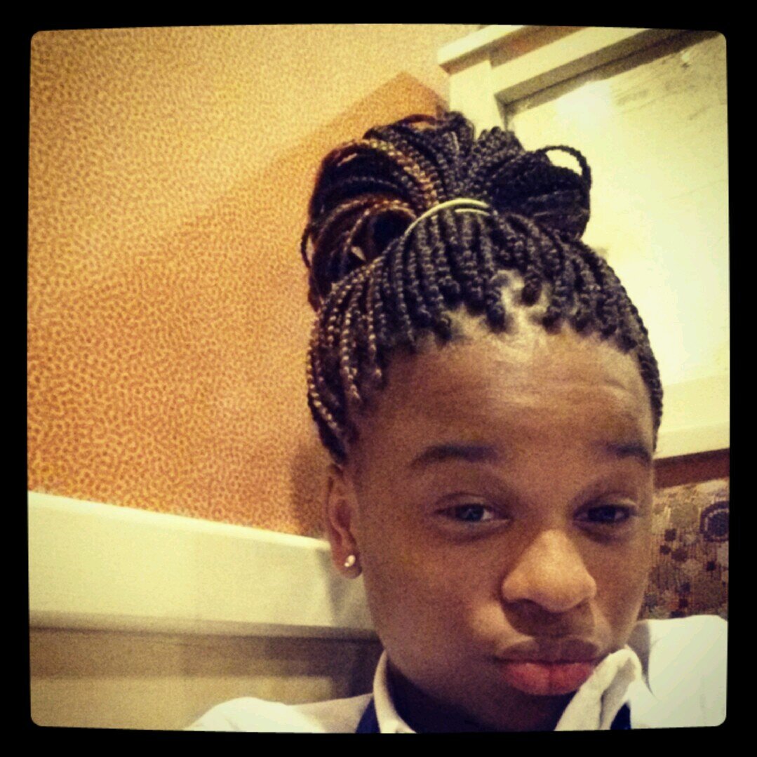 Loyal Chick! Loving My 2 Boy Swoop And Kaden♥♡★☆ 11.18.13