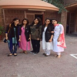 mNAoWALip's profile picture. experience seeker.. works for discovery channel as research executive. reads voraciously,travels occasionally.