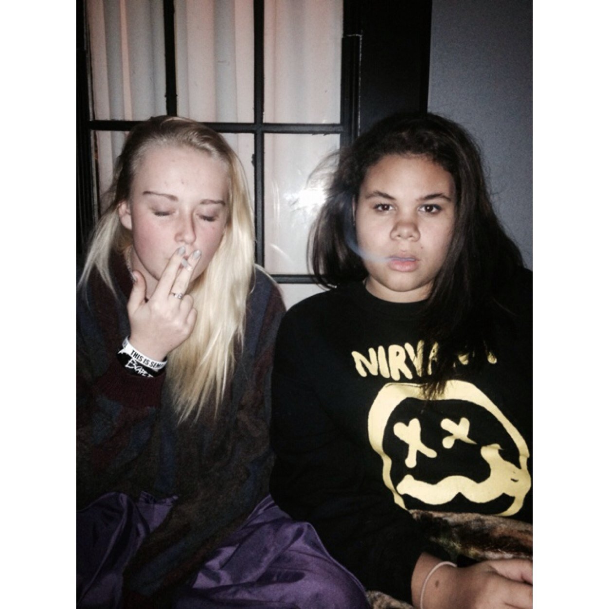 g0ldiegl0cks's profile picture. I like Anthony, bands, animes, and my coffee as black as my soul.