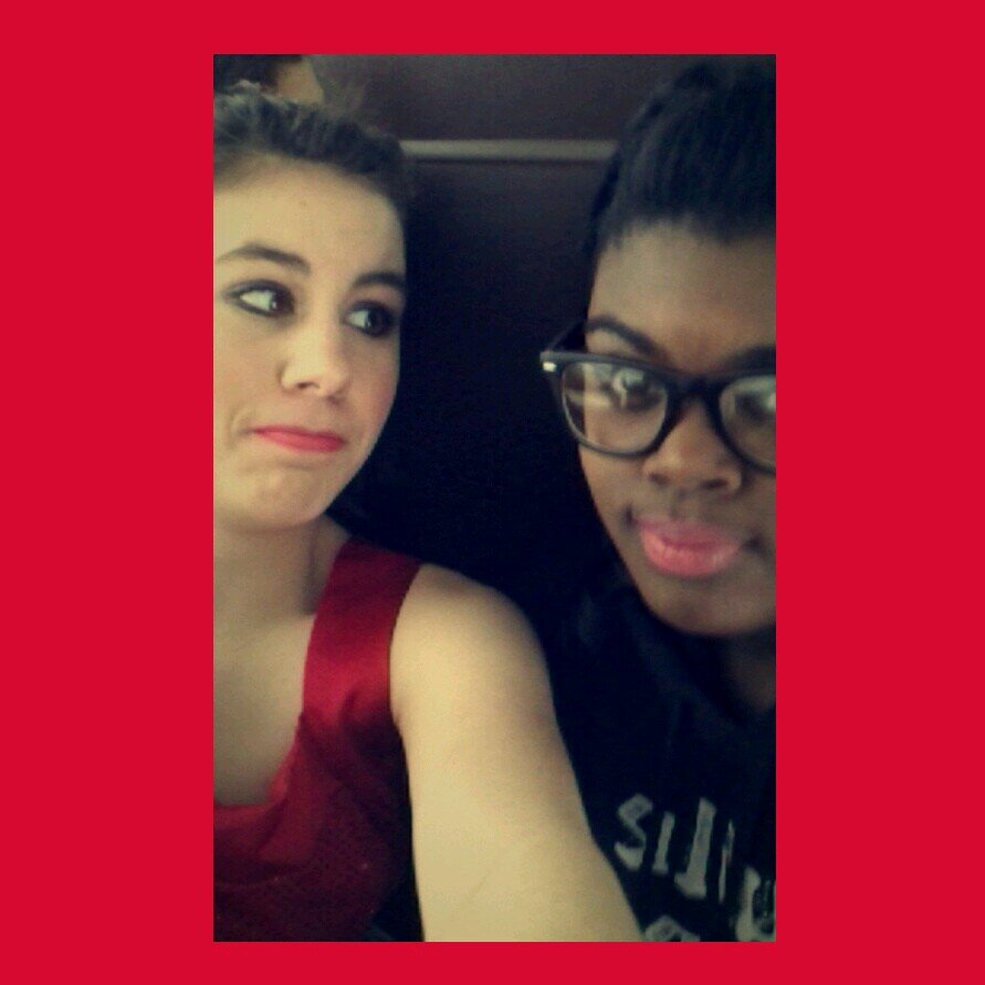 Hey I'm Abbie and I Live To Love Niall Horan and One Direction,Play Softball, and do Showchior ... ♥ ∞NiNi ∞FOOD ∞Softball ∞Niall ♥
