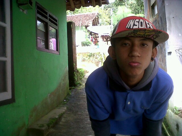 coboy_ramadhan's profile picture. Jangan merasa hebat jika belum bisa membuat orang tua tertawa, tersenyum, dan bangga kepada kita (y)