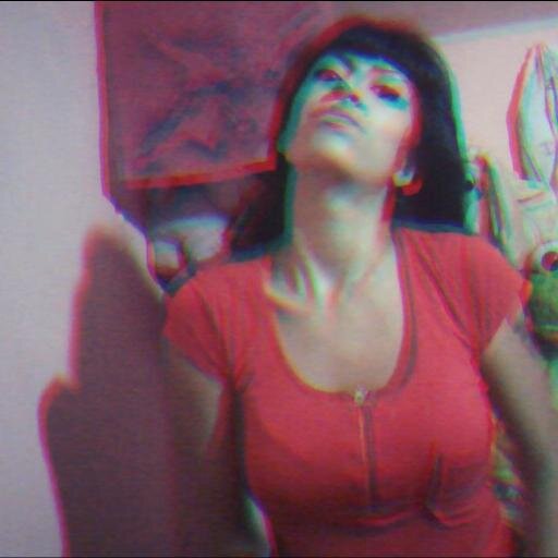 Vas y le contas todo a tus amigos para que se compadezcan de vos.
Esos mismos amigos me cuentan cada una de tus palabras.