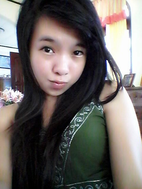 I'm pretty but I'm not beautiful ! I sins but I'm not the devil ;) I'm Good but I'm not an angle \(•ˆ⌣ˆ•)/