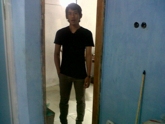 weendi13's profile picture. 