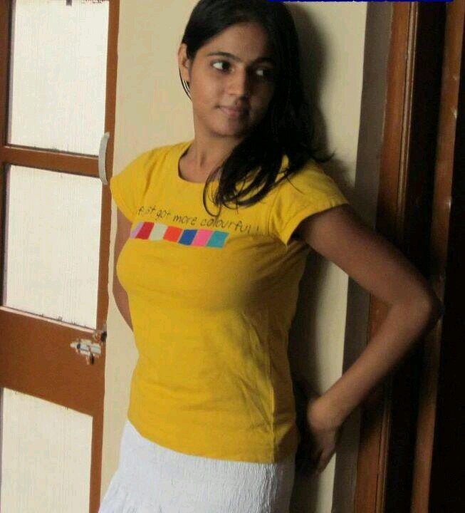fun loving n hot girl,  love sex, I'm a lesbian.so follow me, I'll follow back. guys I welcome Dm.chat with me