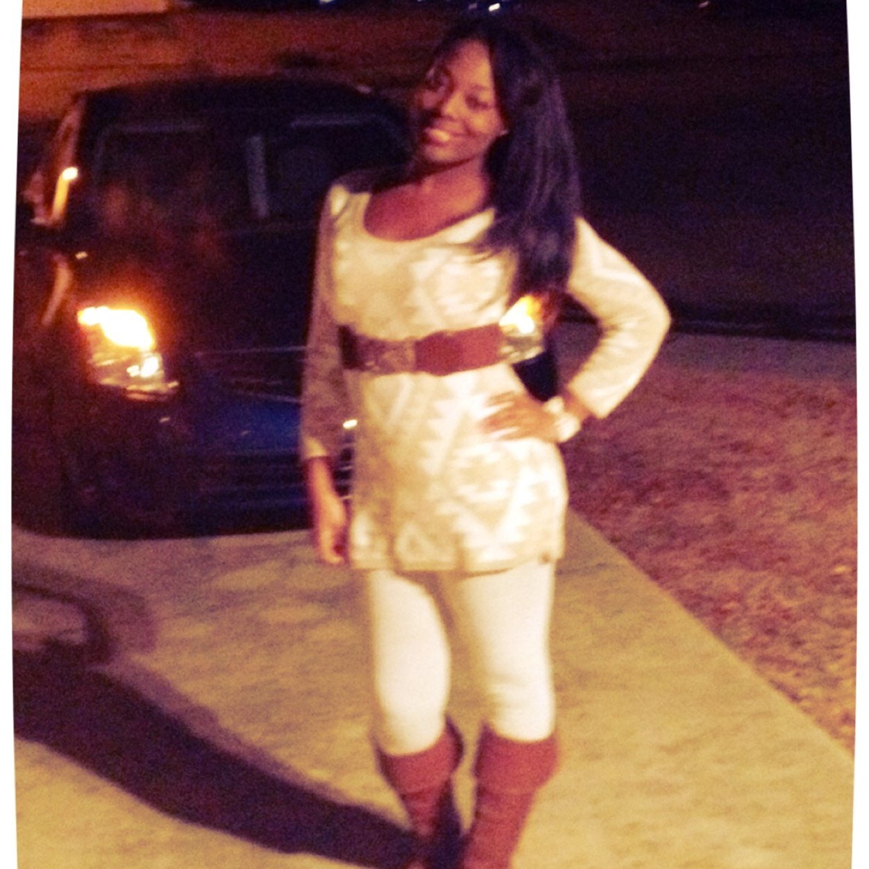 A pretty girl who likes pretty shit Either u like me or u dont #HCC. 10/14 another star will be born.